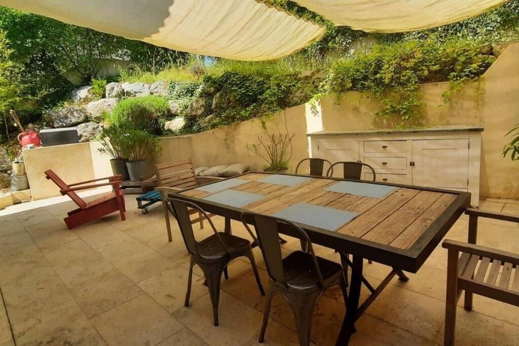 Maison De Village 4 Etoiles Avec Piscine Privee Holiday home *