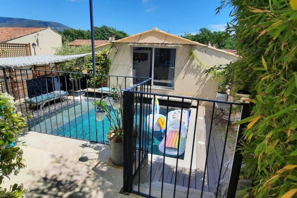 Maison De Village 4 Etoiles Avec Piscine Privee * Villars (Vaucluse)